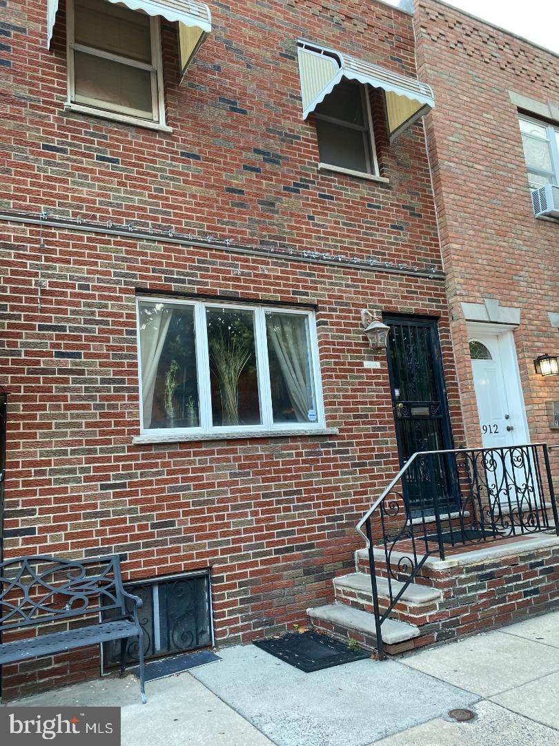 1914 13TH Street - Photo 1
