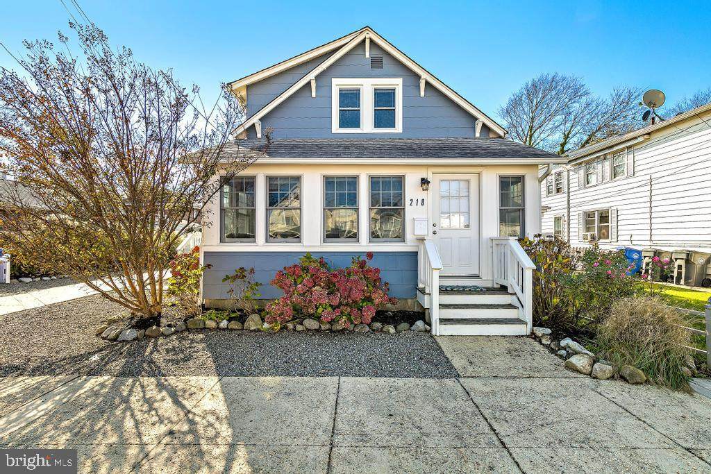 218 Coral Street - Photo 1