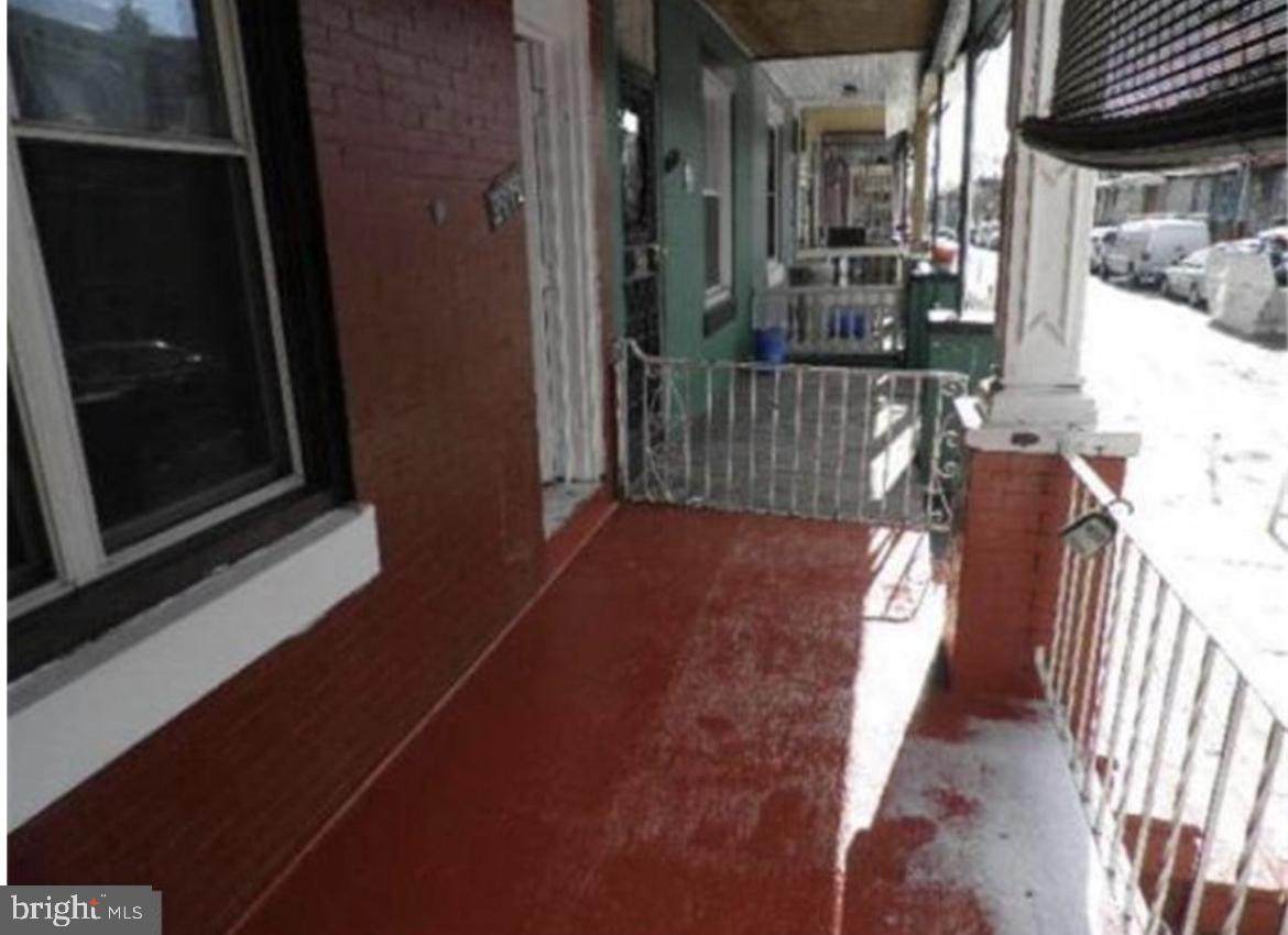 3949 Delhi Street - Photo 1