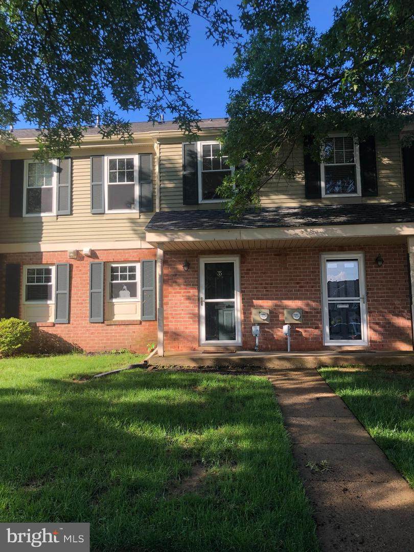 35 Winston Court - Photo 1