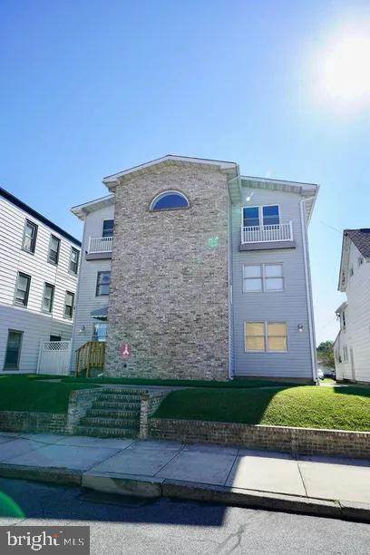 42 -D2 Commerce Street - Photo 1