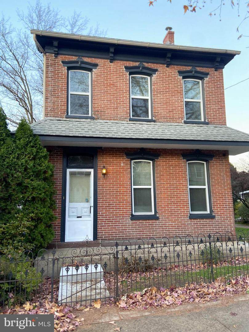 115 Walnut Street - Photo 1