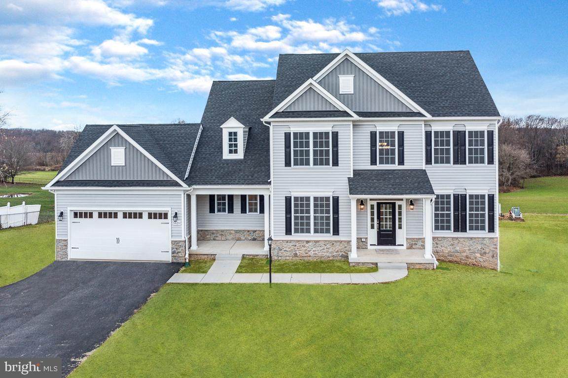 5620 Woodbine Road - Photo 1