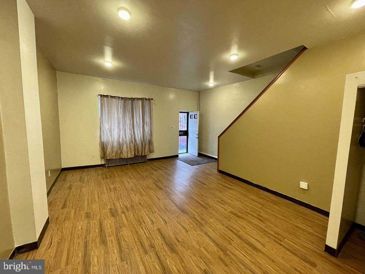 1810 5TH Street - Photo 1