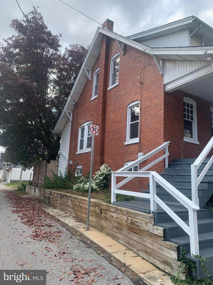 124 Ridge Avenue - Photo 1