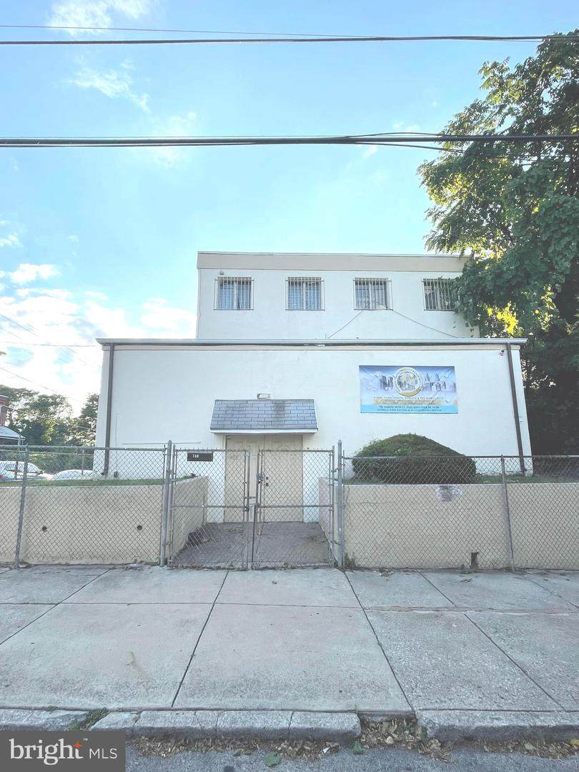 700-2 36TH Street - Photo 1