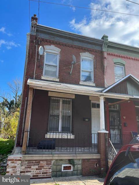 4553 18TH Street - Photo 1
