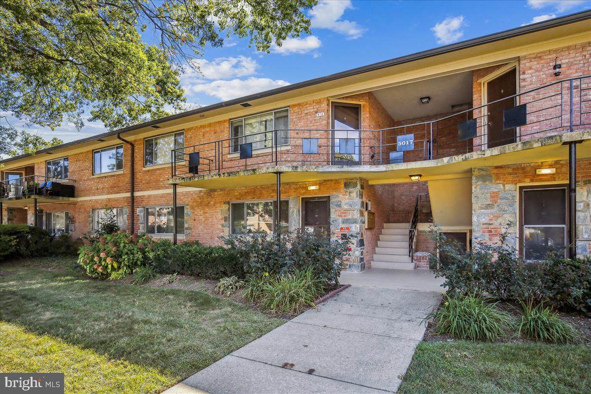 5017 Sentinel Drive - Photo 1