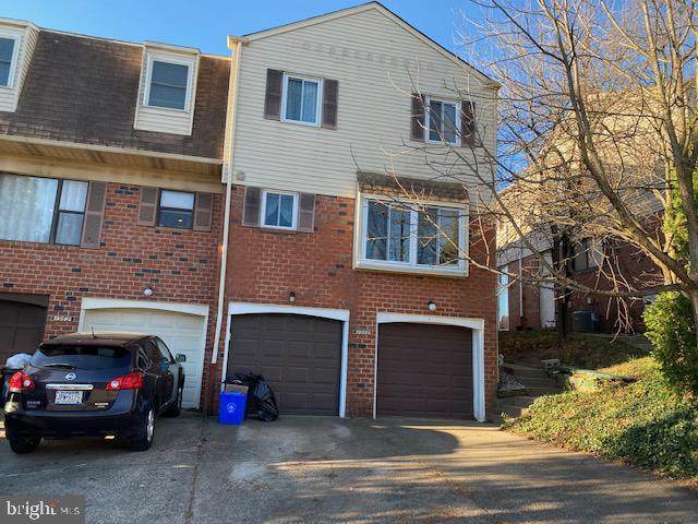 1560 Stoney Lane - Photo 1
