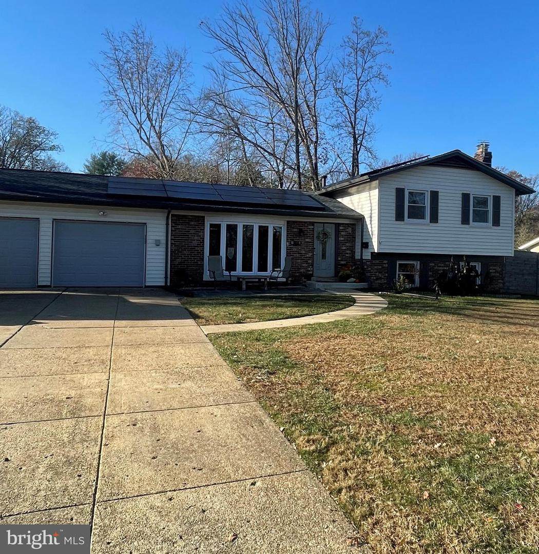 8001 Rockglen Court - Photo 1