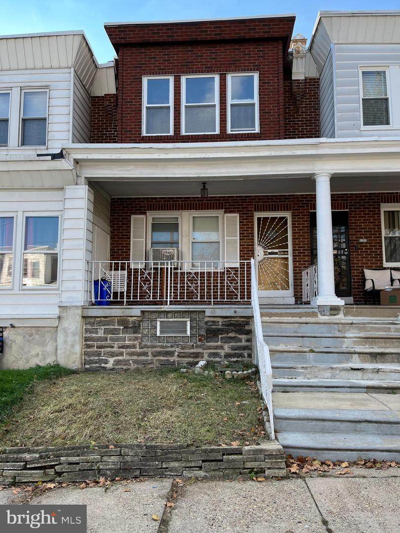 250 Champlost Street - Photo 1