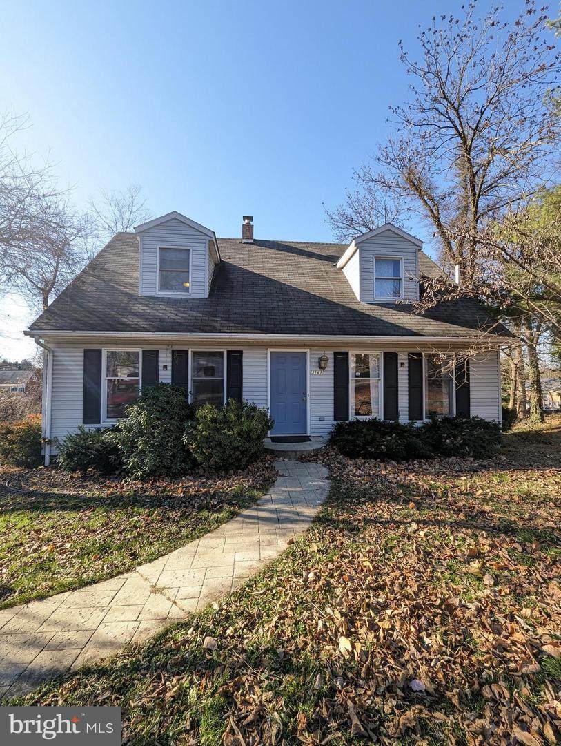 3161 Sunnyside Avenue - Photo 1