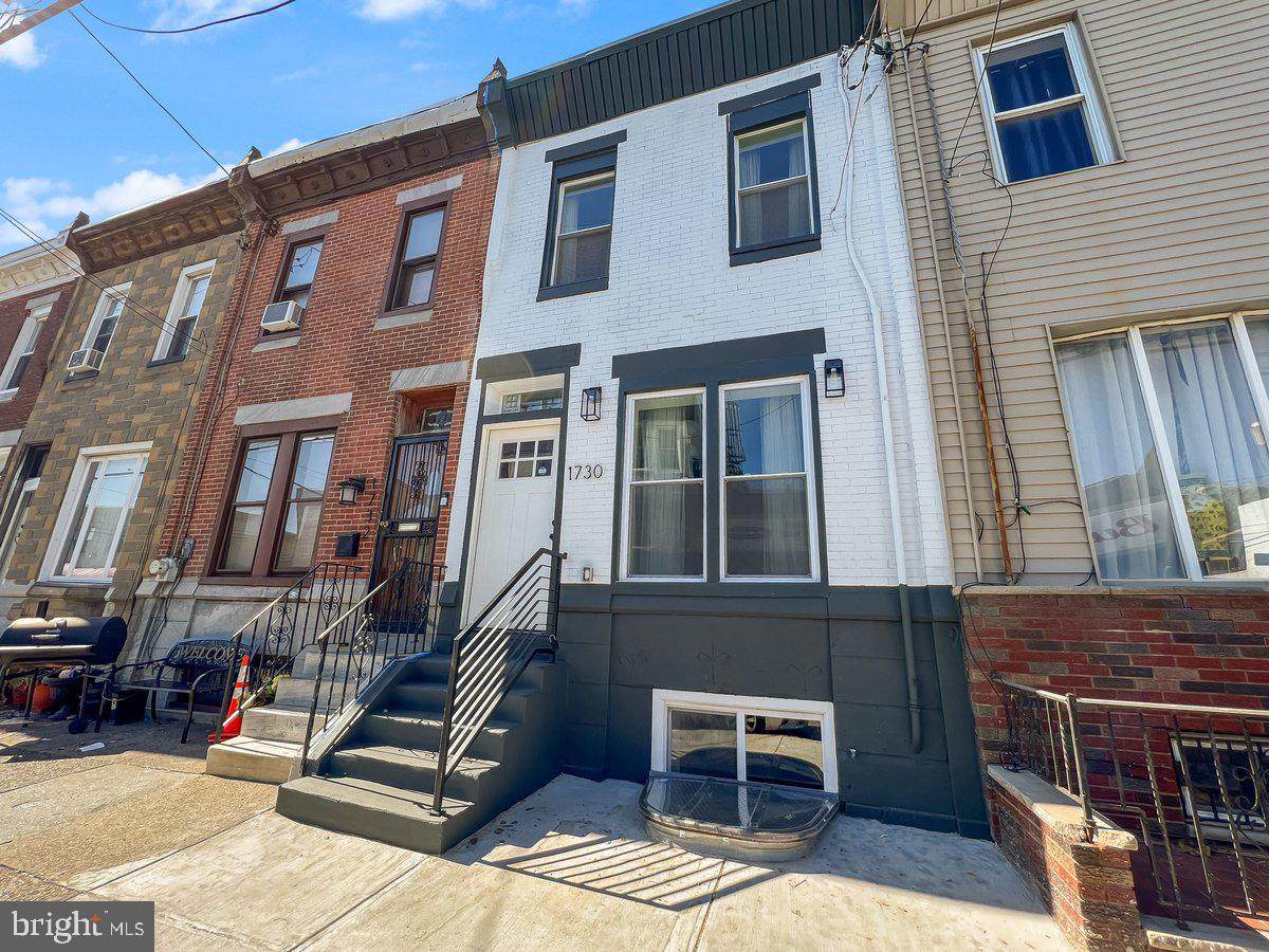 1730 20TH Street - Photo 1