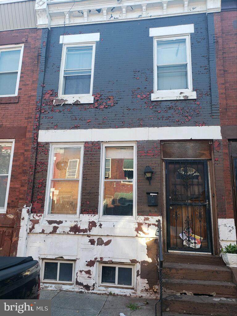2318 Lambert Street - Photo 1