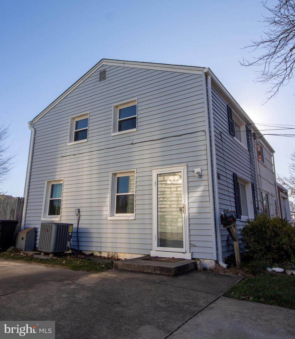 5608 8TH Street - Photo 1