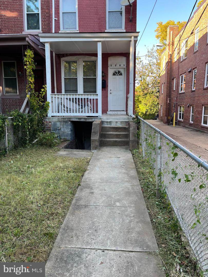 1205 Shepherd Street - Photo 1