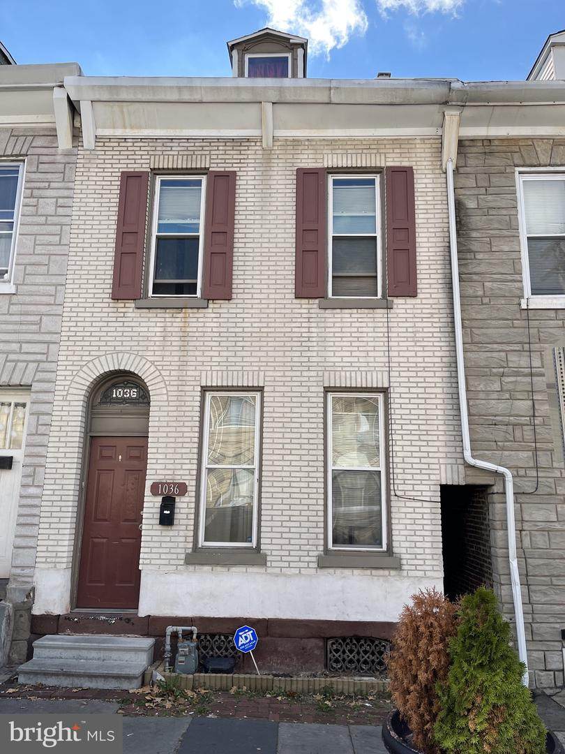 1036 Chestnut Street - Photo 1