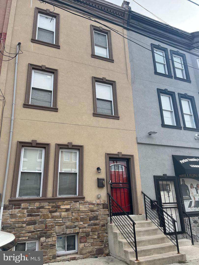 1403 29TH Street - Photo 1