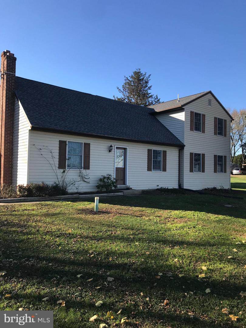 3350 HOSTETTA RD - Photo 1