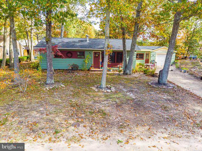91 Shorewood Drive - Photo 1