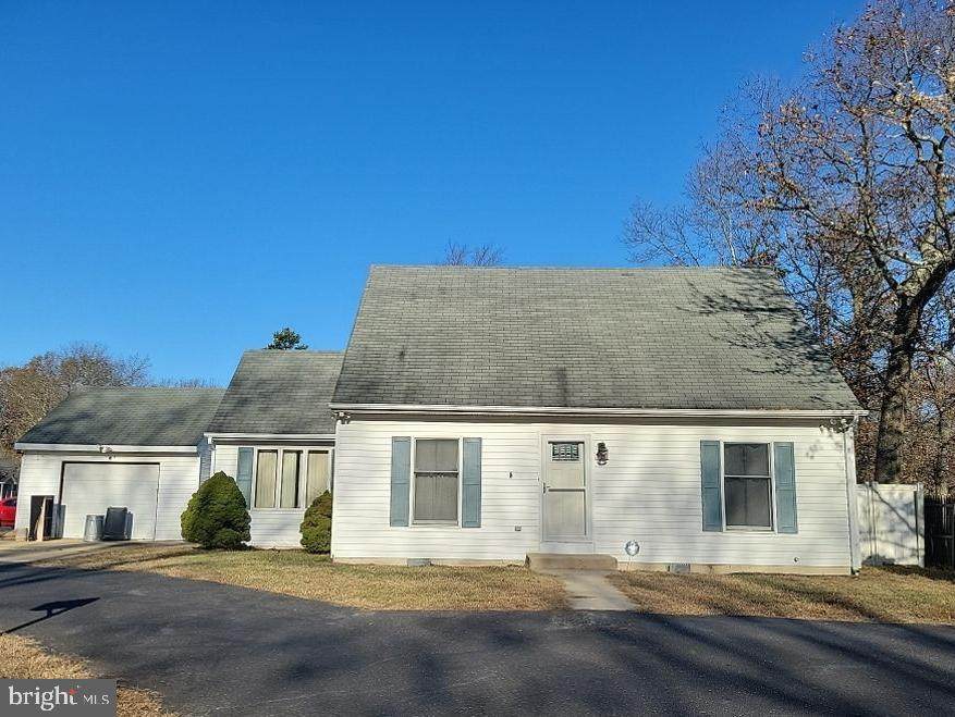 81 Buttonwood Avenue - Photo 1