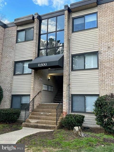 6300 Hil Mar Drive - Photo 1