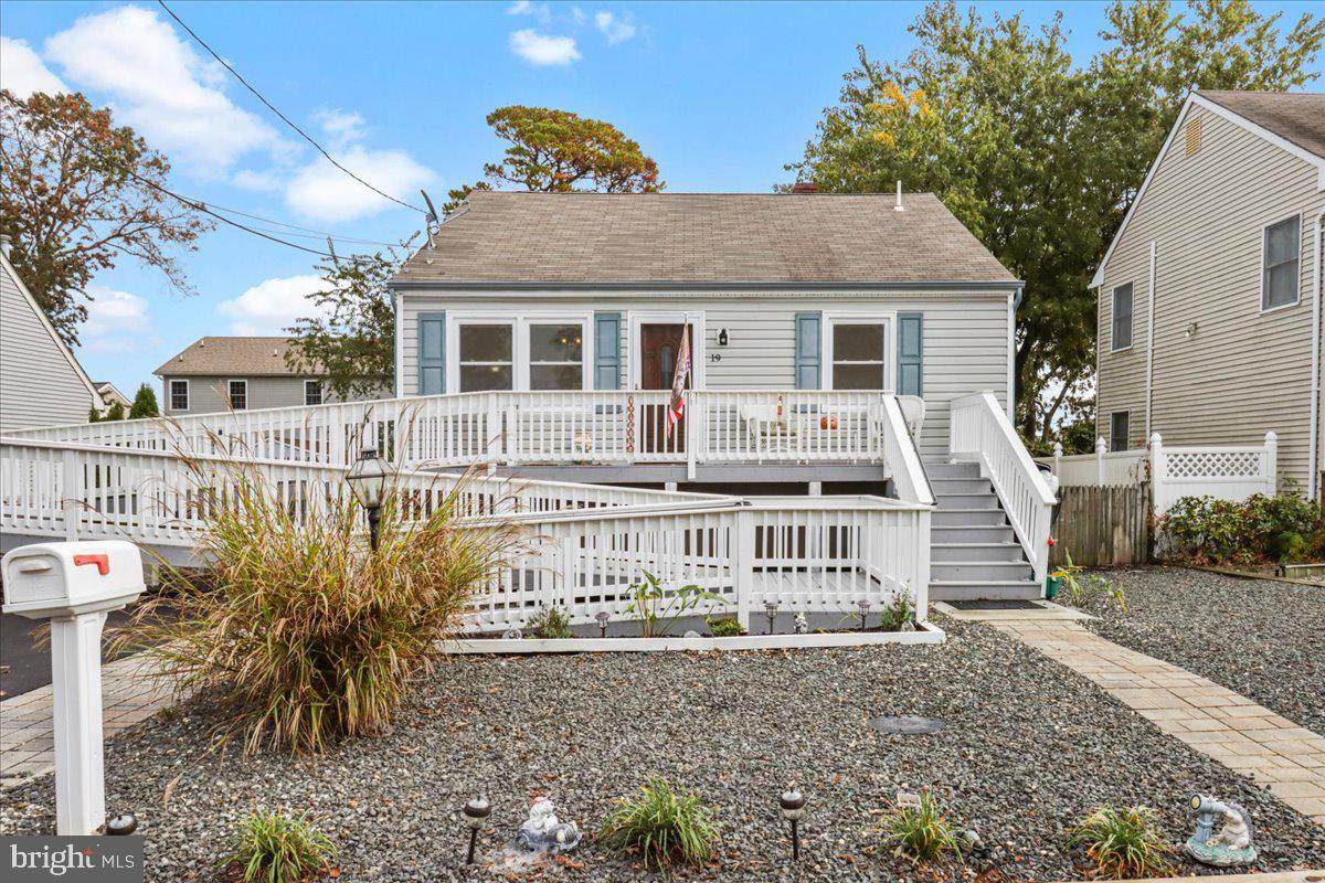 19 Harbor View Lane - Photo 1