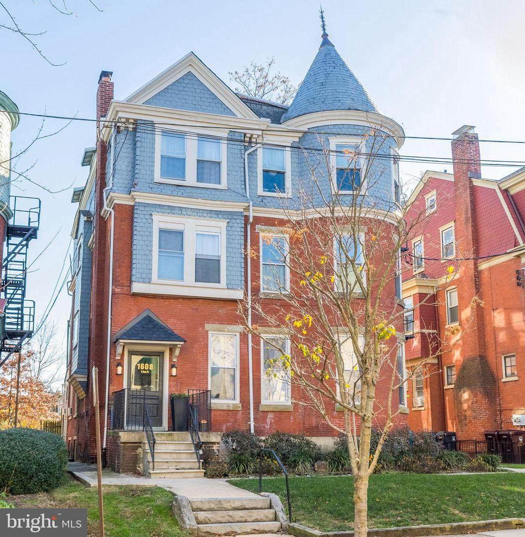 1608 Broom Street - Photo 1