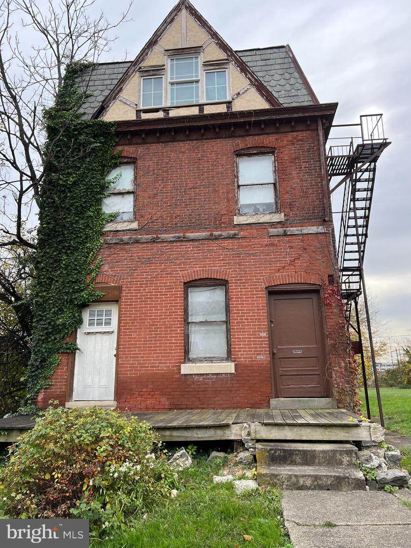 429 9TH Street - Photo 1