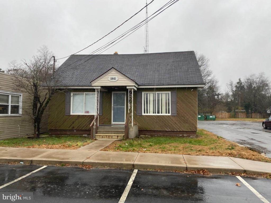 1835 Landis Avenue - Photo 1