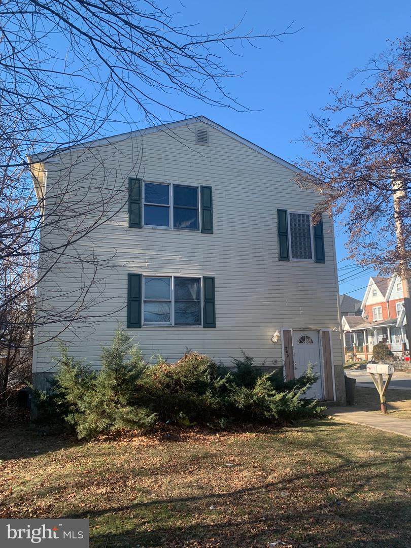 200 Barker Avenue - Photo 1
