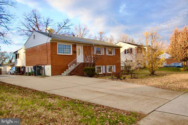9422 Victoria Street - Photo 1