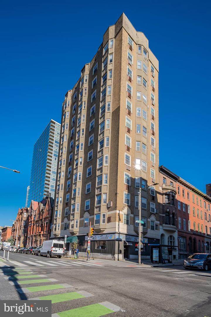 2135 Walnut Street - Photo 1