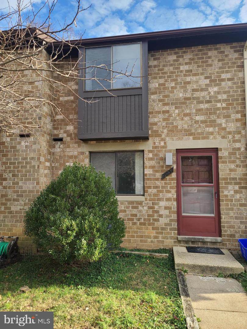 7051 Knighthood Lane - Photo 1