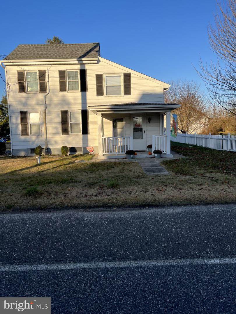 105 Main Street - Photo 1