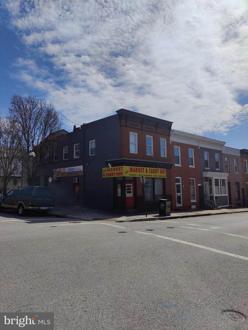 1801 Light Street - Photo 1