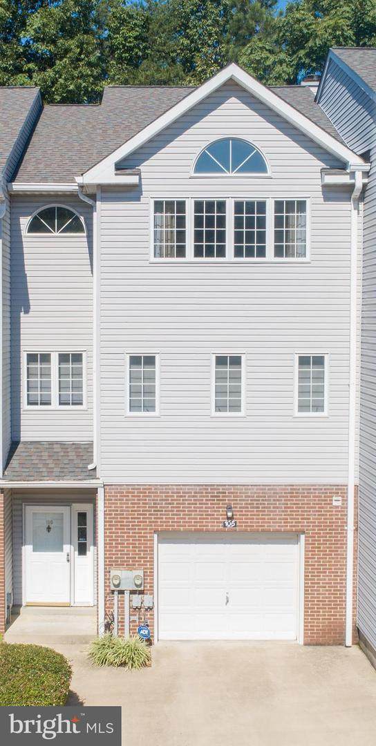 105 Westlake Boulevard - Photo 1