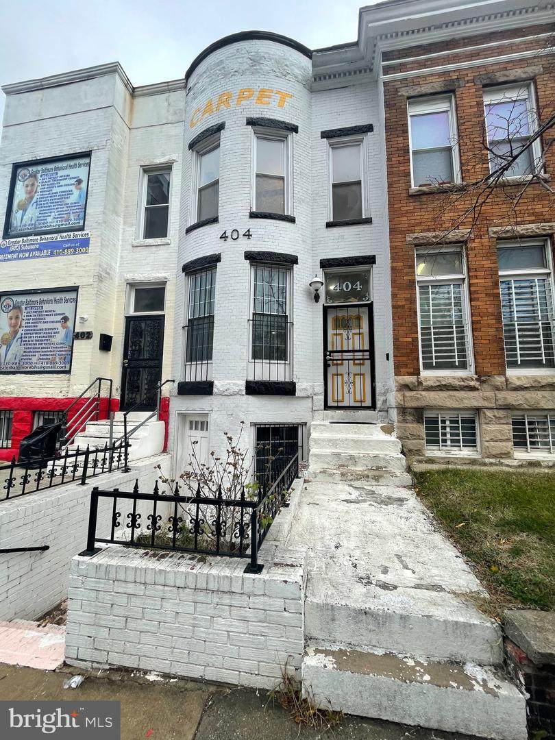 404 25TH Street - Photo 1