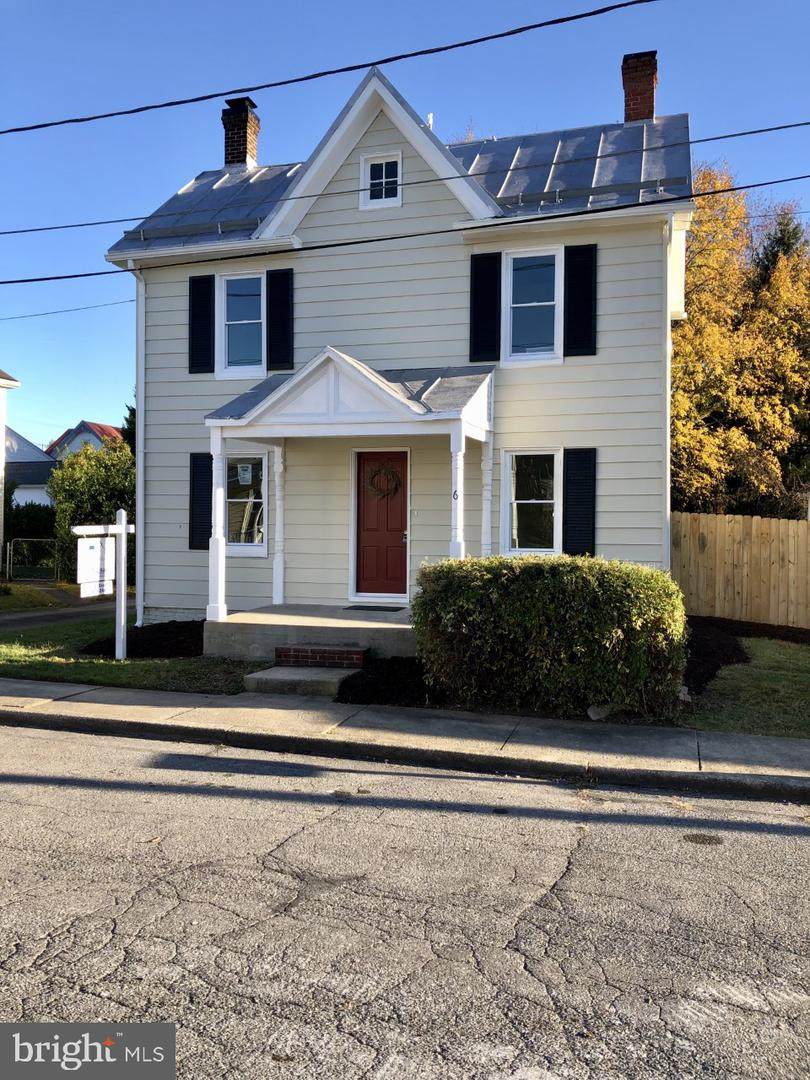 6 Maryland Avenue - Photo 1