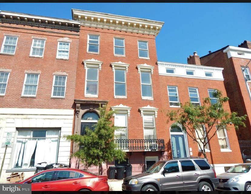 218 Monument Street - Photo 1