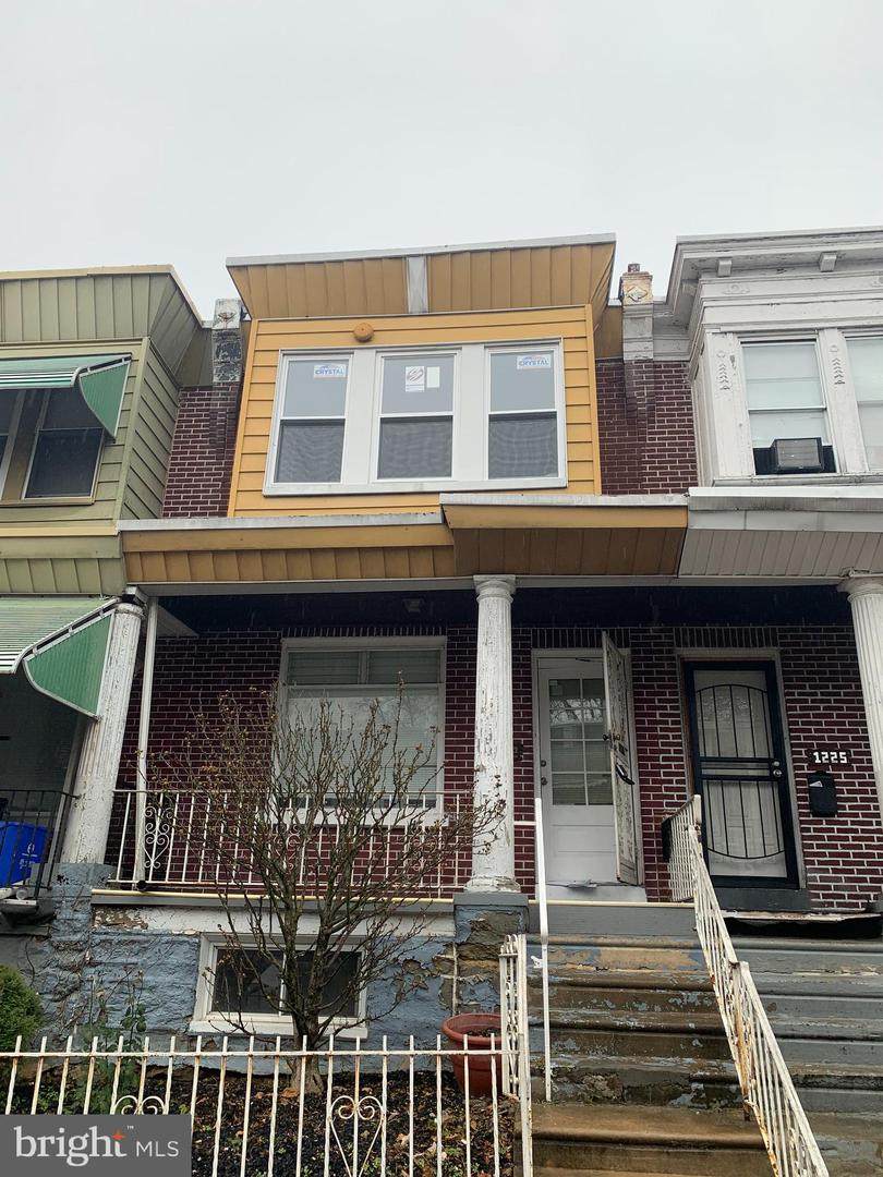 1223 Stafford Street - Photo 1