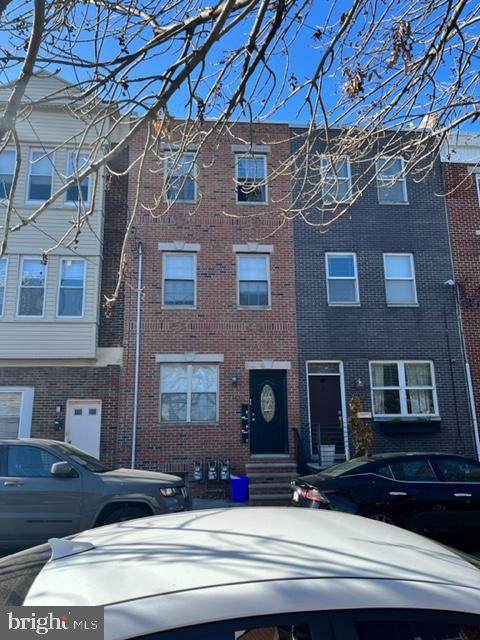1004 5TH Street - Photo 1