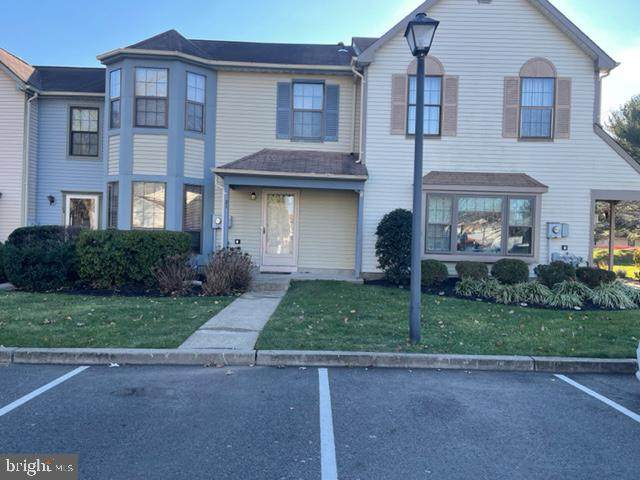 27 Stratton Court - Photo 1