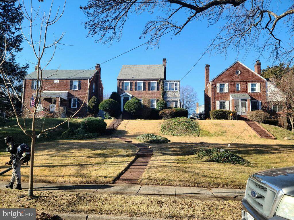 2409 34TH Street - Photo 1