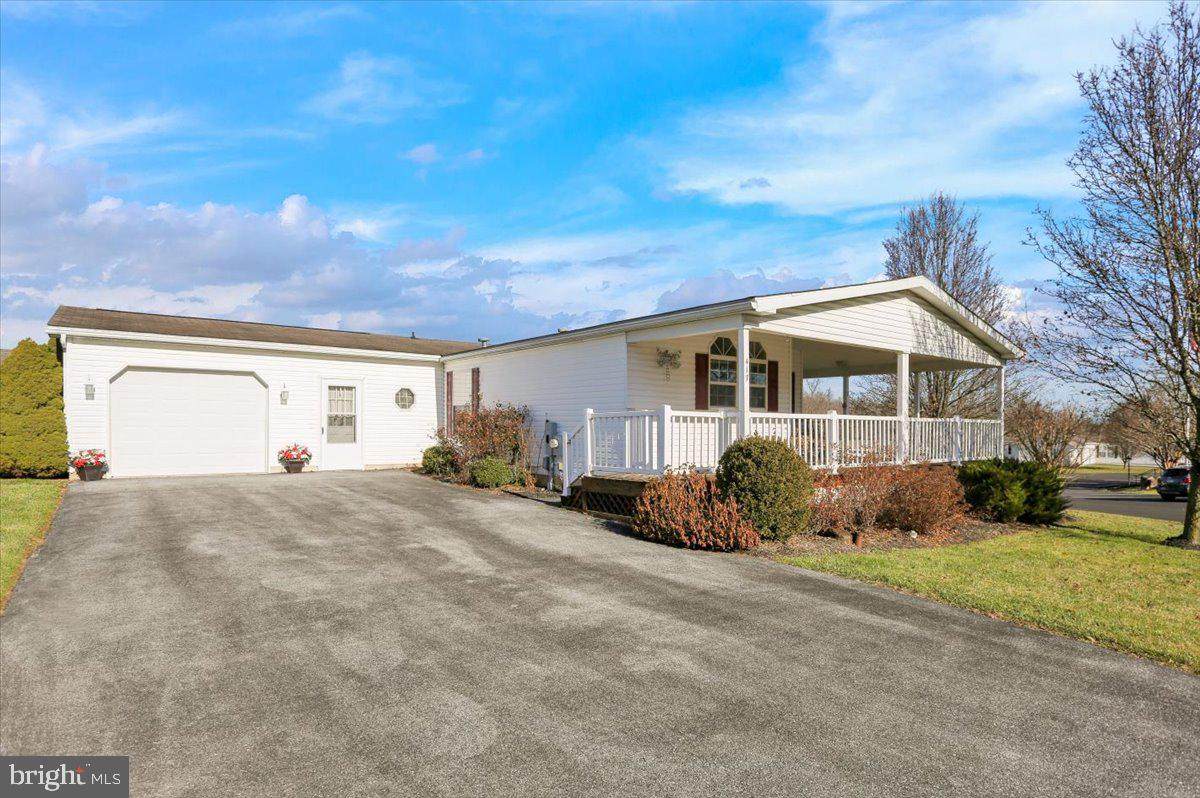 417 Aspen Street - Photo 1
