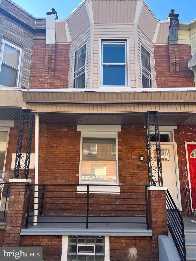 1942 Monmouth Street - Photo 1