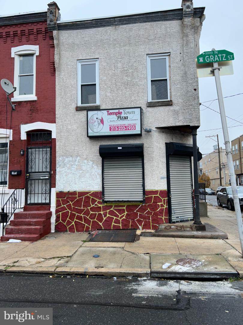 2001 Gratz Street - Photo 1