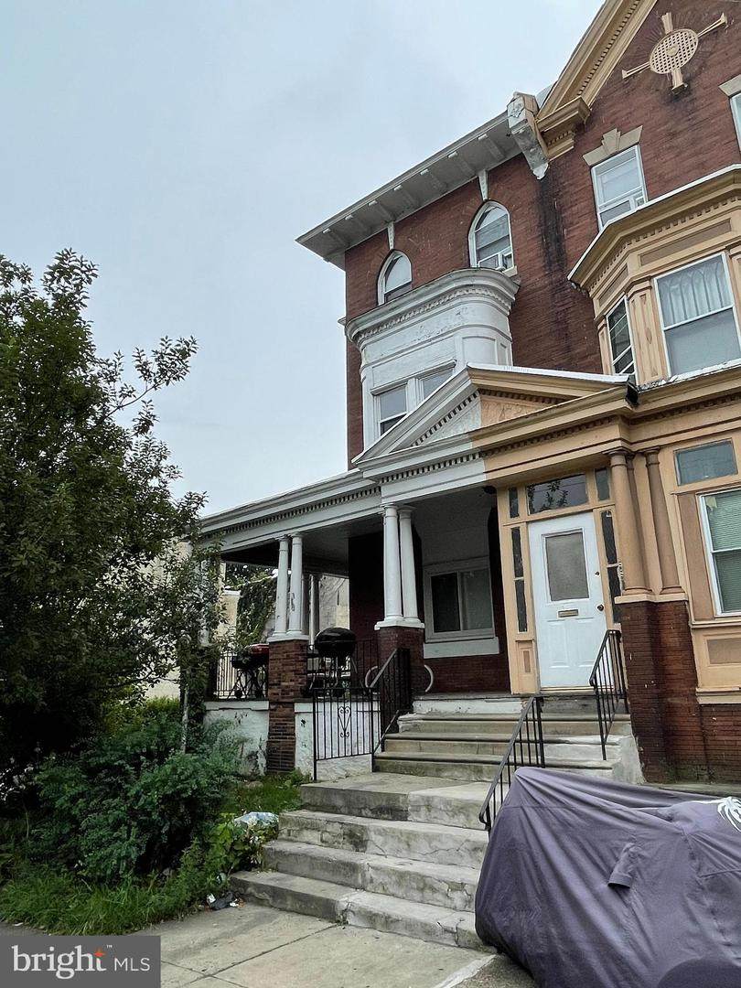 4700 Wayne Avenue - Photo 1