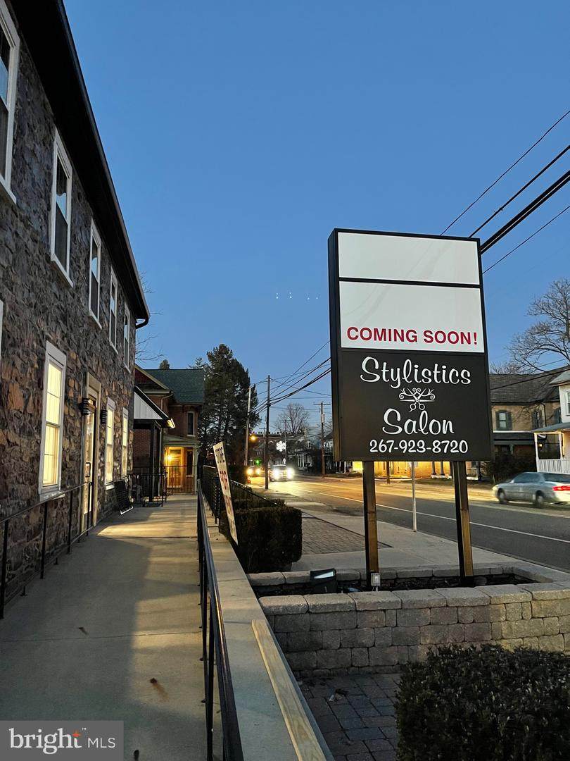 313 Main Street - Photo 1