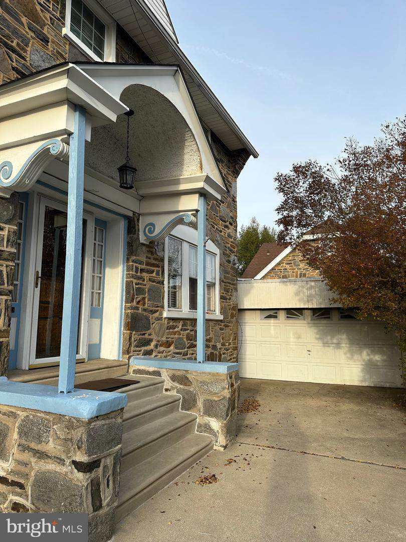 7113 Hilltop Road - Photo 1